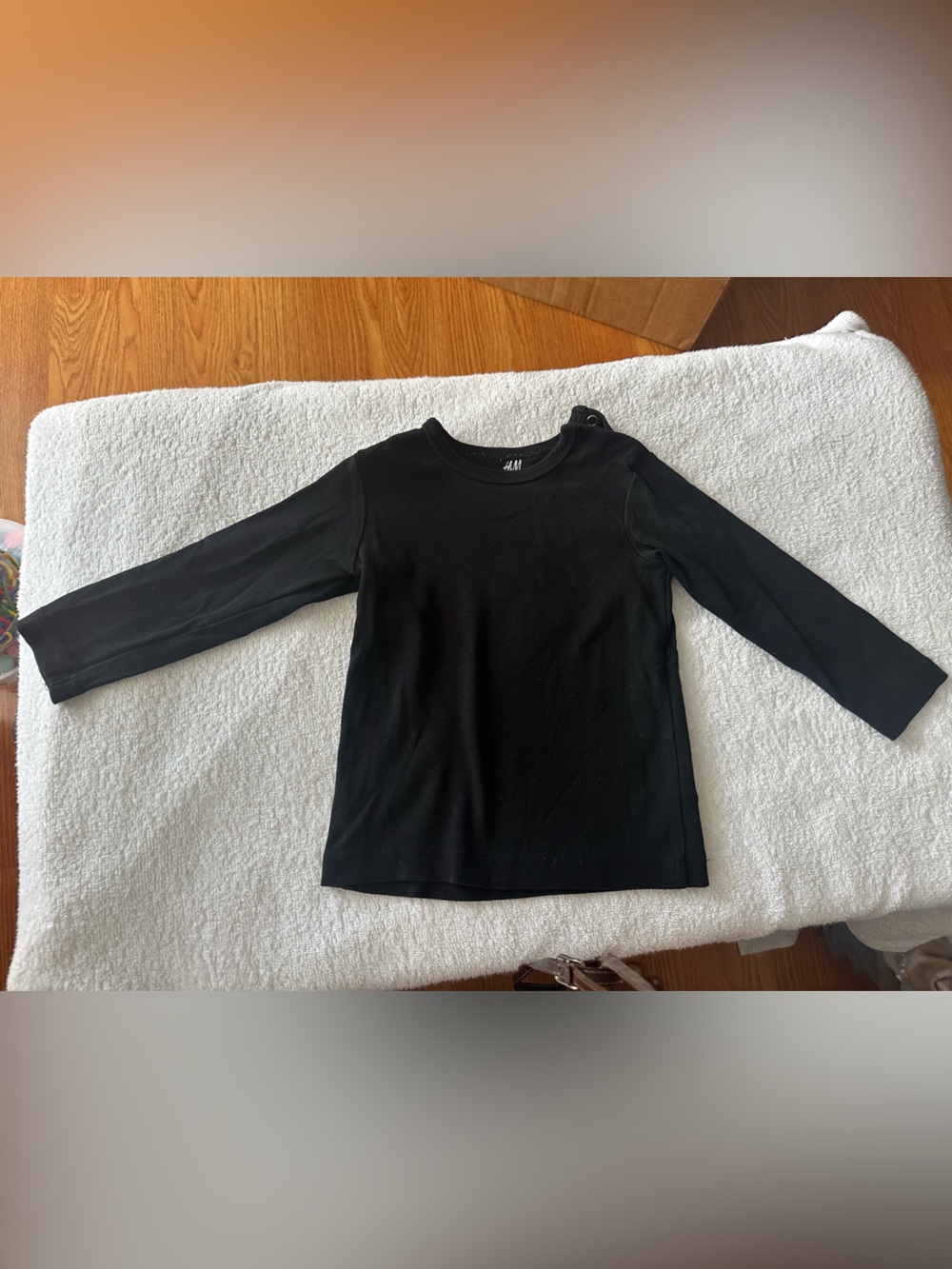 H&M Black Long Sleeve Crew Neck Tee with Shoulder Buttons